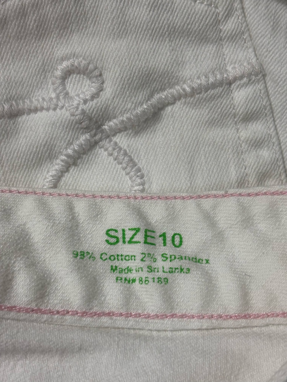 Lilly Pulitzer Size 10 Skinny White Jeans - Picture 6 of 7